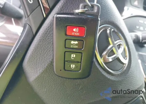 2014 Toyota Avalon Hybrid Limited z USA, uszkodzony, nr VIN 4T1BD1EB2EU030691